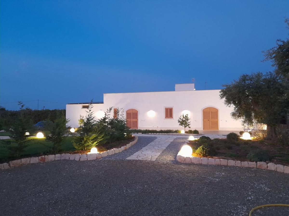 Вилла Private Pool & Parking Donna Lina Конверсано Экстерьер фото
